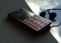 Braille Mobile Phone for Blind Persons introduced by British [howpk.com]