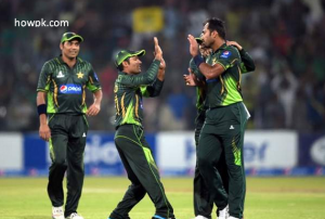 Pakistan Start With a Comprehensive Win Against Zimbabwe [howpk.com]