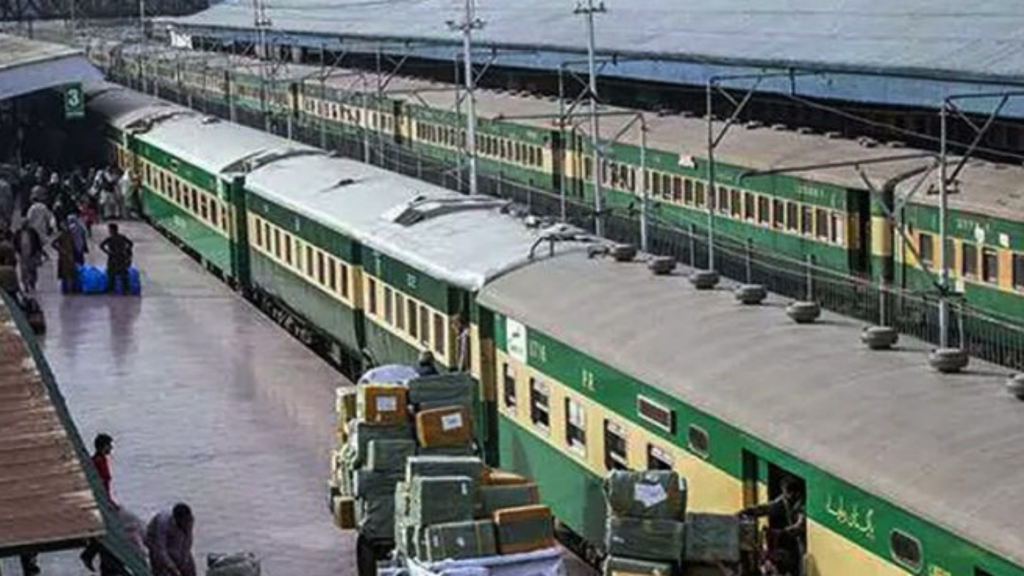 Costly Railway Tickets In Pakistan