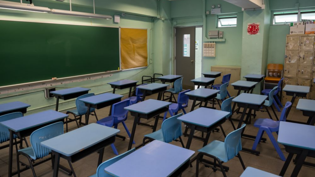 Sindh Extends Schools Closing Date